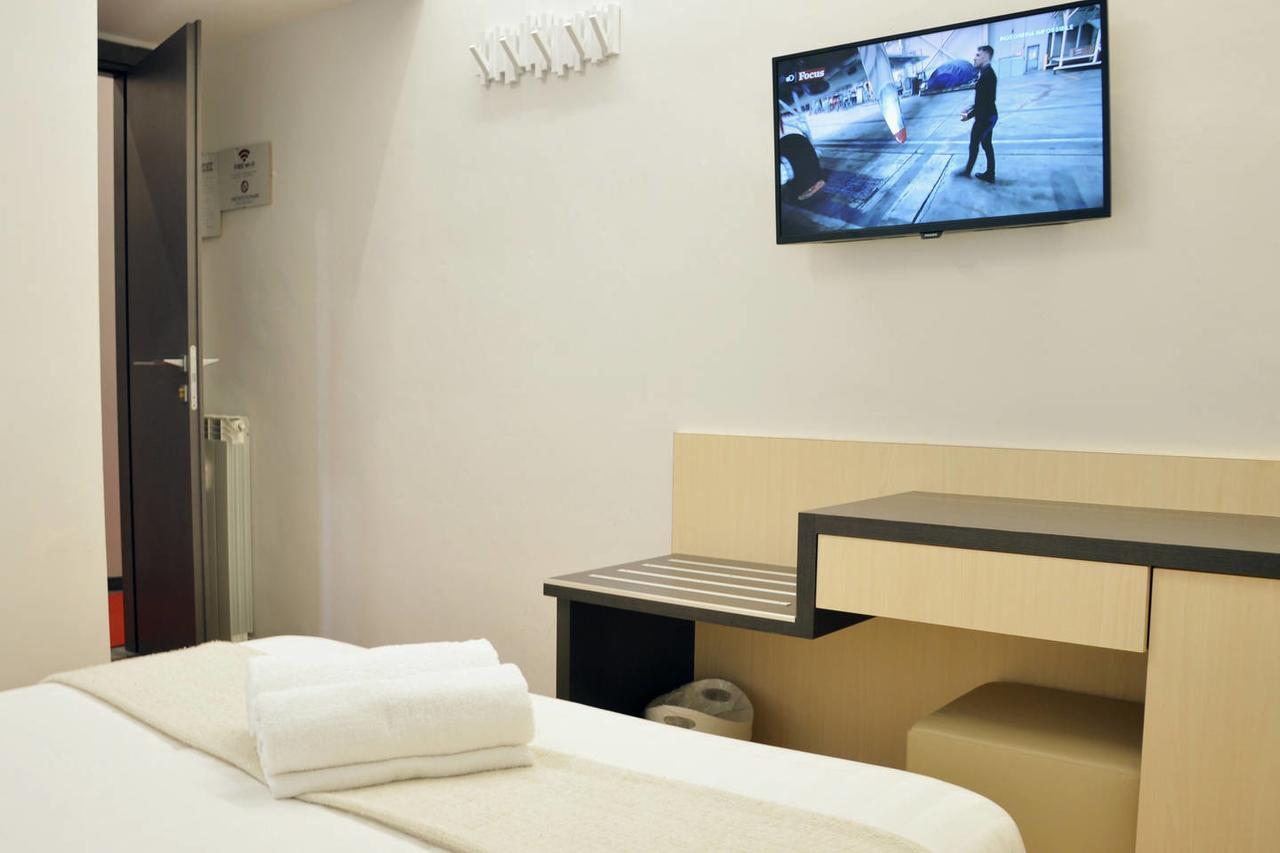 Zhihua Guest House Rome Luaran gambar