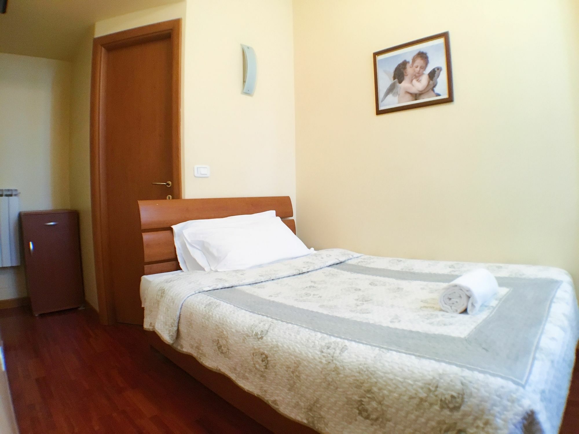 Zhihua Guest House Rome Luaran gambar